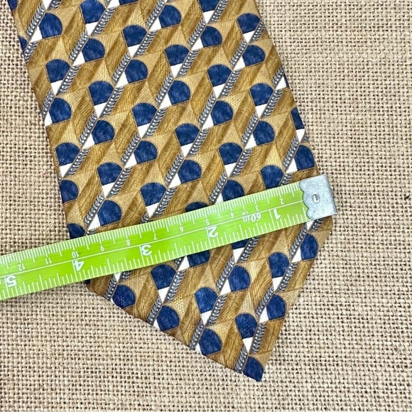 Vintage- FERRELL REED- Gold/Blue Print 100% Silk Men's Tie- USA Made - Picture 2 of 11